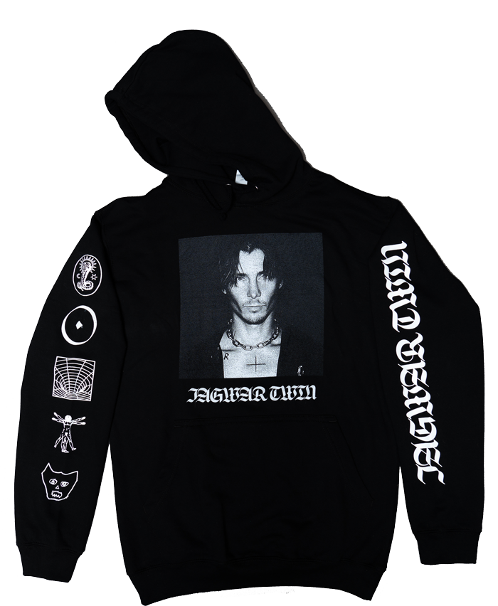 Mega Merch Merchandising